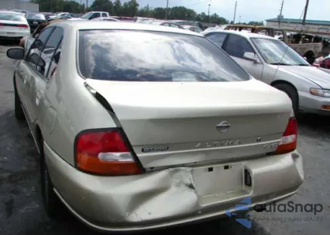 1999 Nissan Altima z USA, uszkodzony, nr VIN 1N4DL01D1XC222166